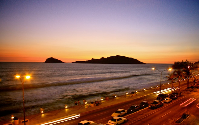 MX Mazatlan Night